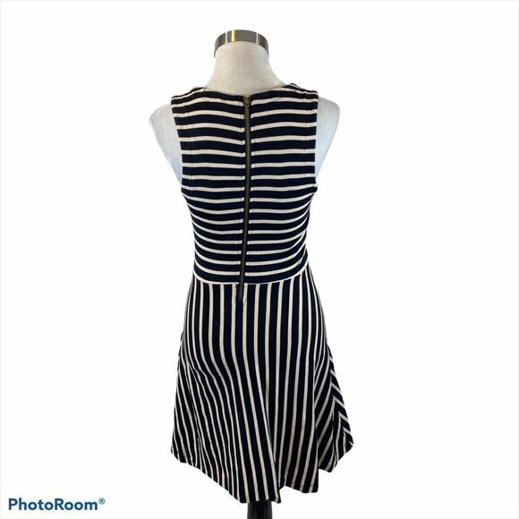Old Navy Casual Midi Sleeveless Dress Size Small - Picture 3 of 9